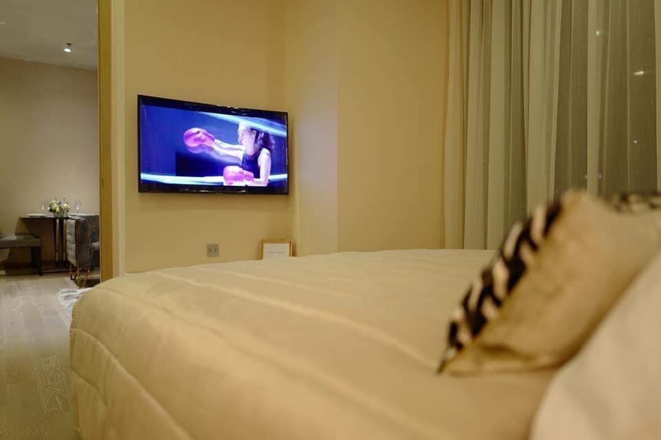 The esse asoke 8