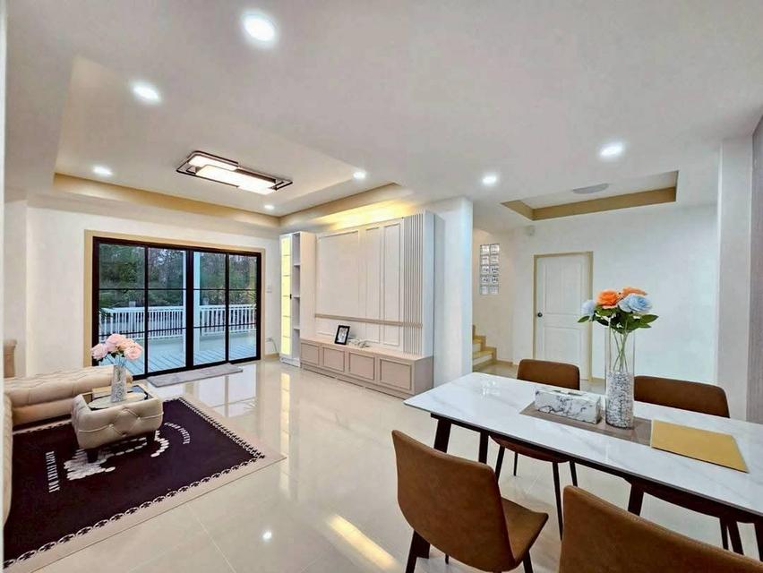 บ้านมือสองรีโนเวท 6 ห้องนอน บางบัวทอง 11