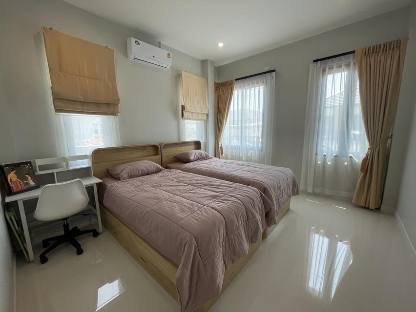 บ้านเดี่ยวสไตล์โมเดิร์น บรรยากาศร่มรื่น ไม่มีค่าส่วนกลาง 9