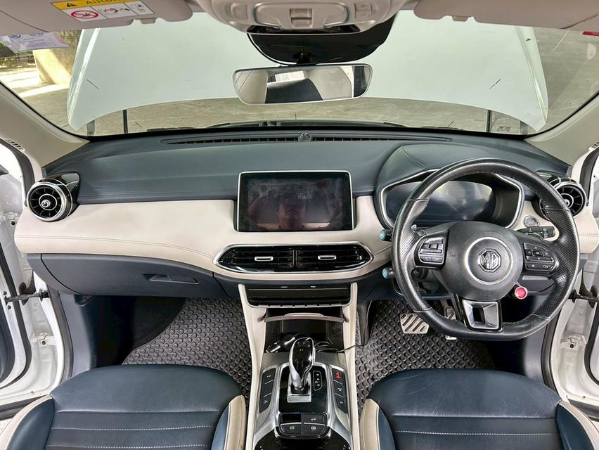 MG HS 1.5 Turbo X Sunroof AT ปี 2021  11
