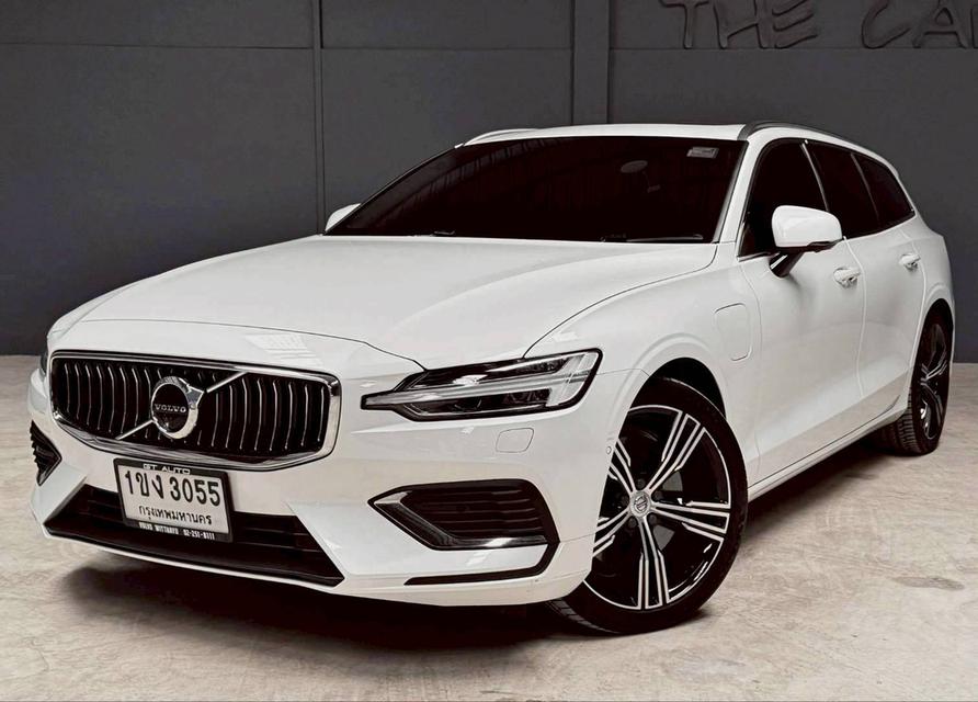 Volvo V60 T8 Inscription 4WD Wagon ปี 2020