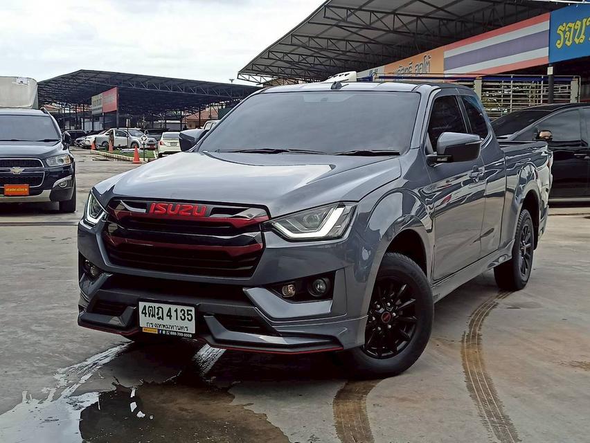 รหัสรถ6B795 โฉมรถSPACECAB 19-ปัจจุบัน เกียร์MT เครื่องยนต์1,900 cc สีเทา น้ำมันดีเซล เลขไมล์85,176 กม. ผ่อนเพียง9,757 บาท ราคา539,000บาท