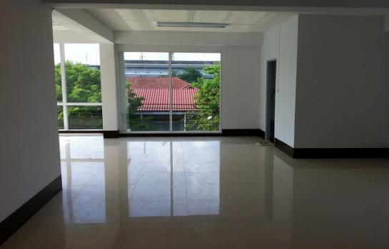 อาคารพาณิชย์ให้เช่า ชั้น 4, 88 ตรม, 12,000 บาท/เดือน ตรงข้ามประตู ม.สวนดุสิต ใกล้ ม.สวนสุนันทา รร เซนต์คาเบรียล 4