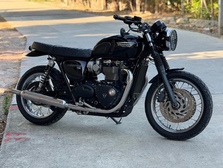 Triumph T120 ปี 2021