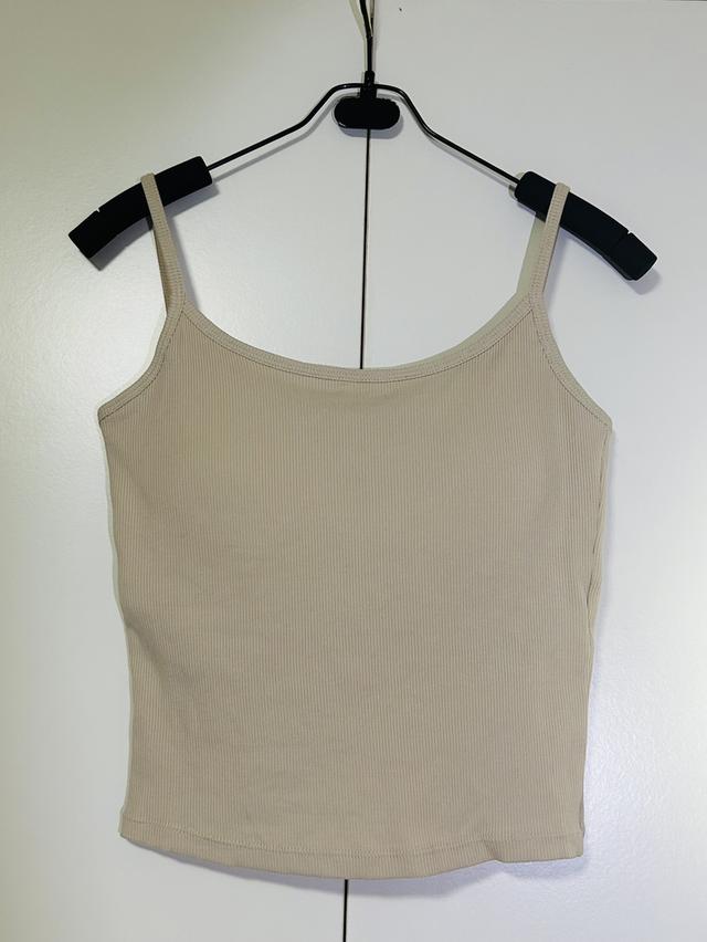 เสื้อสายเดี่ยว มีฟองน้ำในตัว S,M,L ใส่ได้