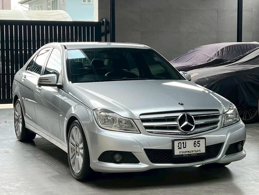 Mercedes-Benz C200 CGI 1.8 W204 Elegance Sedan