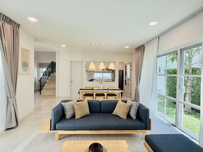 🏡 ทำเลทองติดถนนใหญ่! ขาย/เช่า ชัยพฤกษ์ บางนา กม.15 ใกล้ Mega บางนา เดินทางสะดวกสุดๆ บ้านว่างเฟอร์นิเจอร์ครบ พร้อมอยู่ทันที! 2