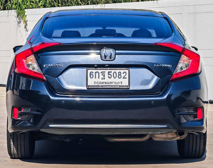 ขาย HONDA CIVIC 1.8 EL โฉม FC ปี 2017 เลขไมล์ 160,000 กม.