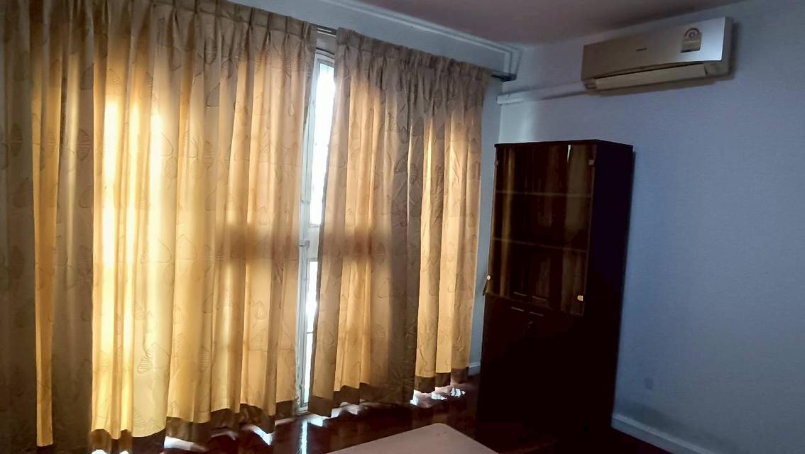 ให้เช่าทาวน์โฮม 2 ชั้น หมู่บ้านสุขุมวิทการ์เด้นซิตี้ 2 มี 4 ห้องนอน 35,000 บาท/เดือน 5