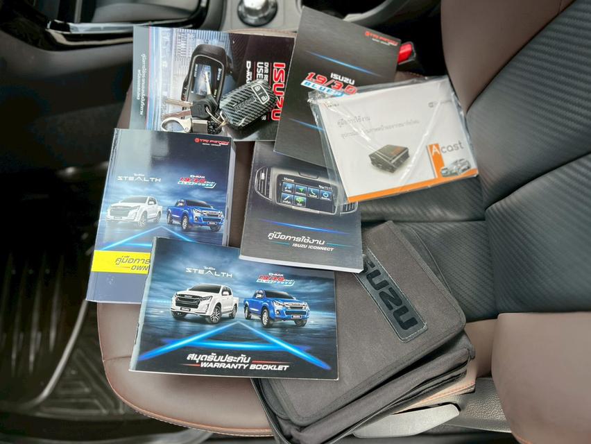 ISUZU D-MAX V-CROSS CAB-4 3.0 Ddi M ปี 2019 โฉม V-CROSS CAB-4 19-ปัจจุบัน 13