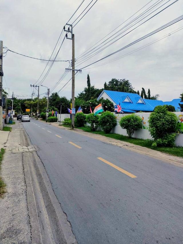 ให้เช่าที่ดินเปล่าถมแล้วพื้นเทคอนกรีตในถนนนวลจันทร์ กรุงเทพมหานคร 2