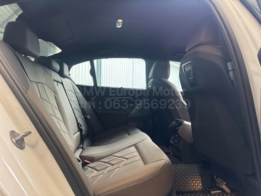 2024 BMW 520d M Sport Pro G60 ไมล์ 4,xxx กม.(รถสวย ไมล์น้อย สภาพนางฟ้า) 6