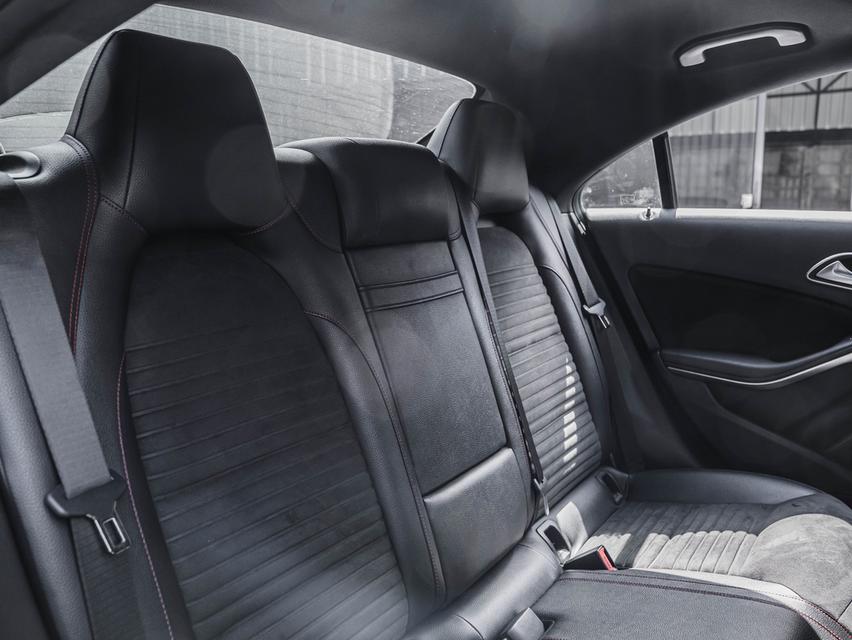 รหัสรถ 67GG2853 Mercedes Benz CLA250 AMG 2015  18