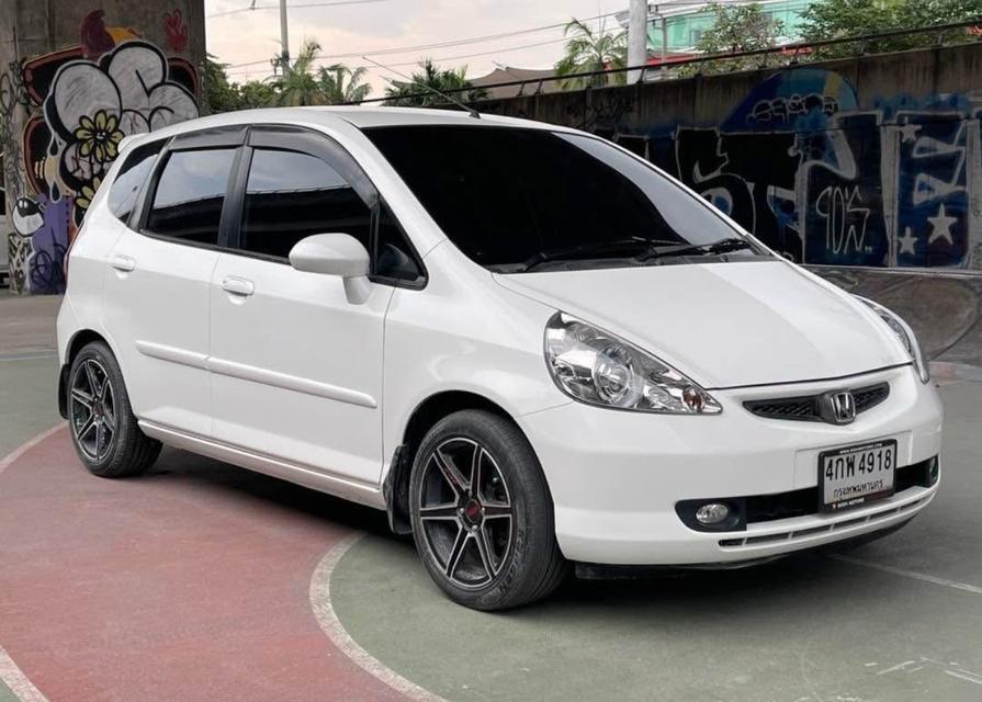 ส่งต่อรถยนต์ Honda Jazz ปี 2005 4