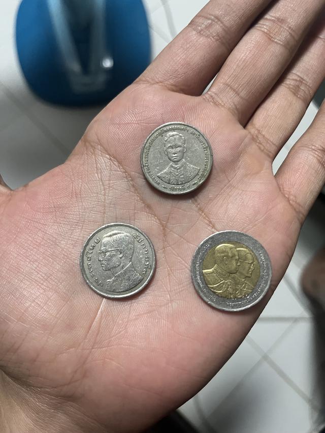  เหรียญ  2