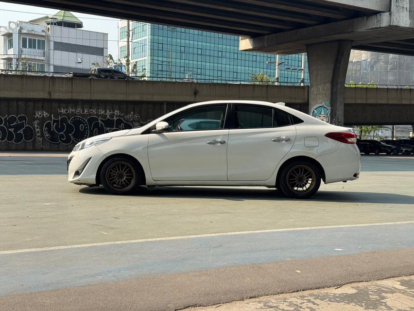 ขายรถ Toyota Yaris Ativ 1.2G ปี 2019 สีขาว เกียร์ออโต้ 7