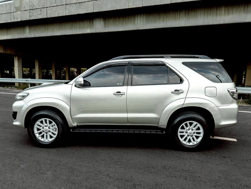 ฟรีดาวน์ FORTUNER 3.0 ขับ4 ปี2014 รูปที่ 5