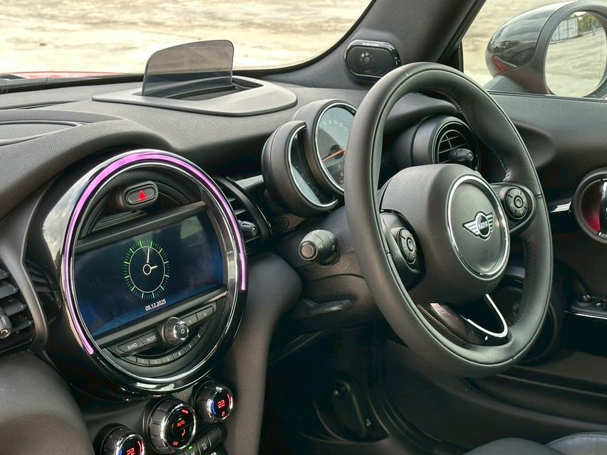 Mini Cooper S Hatch 3 Doors Hightrim F56 LCI 2018 จด 2019 14