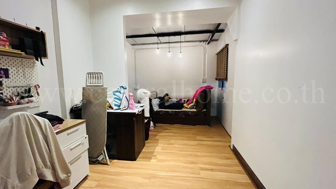 บ้านเดี่ยว หมู่บ้าน พุดตาน ซอย เพชรเกษม 81 รีโนเวทใหม่ ราคาถูก 10
