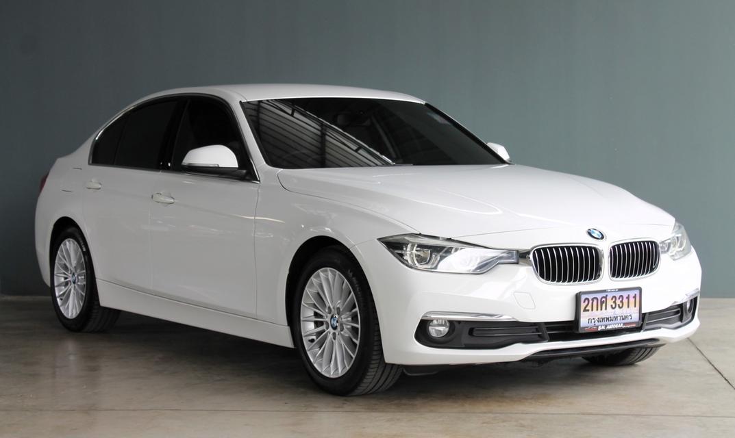 รหัสรถ BM3311 BMW 320d F30 Luxury 2017 5