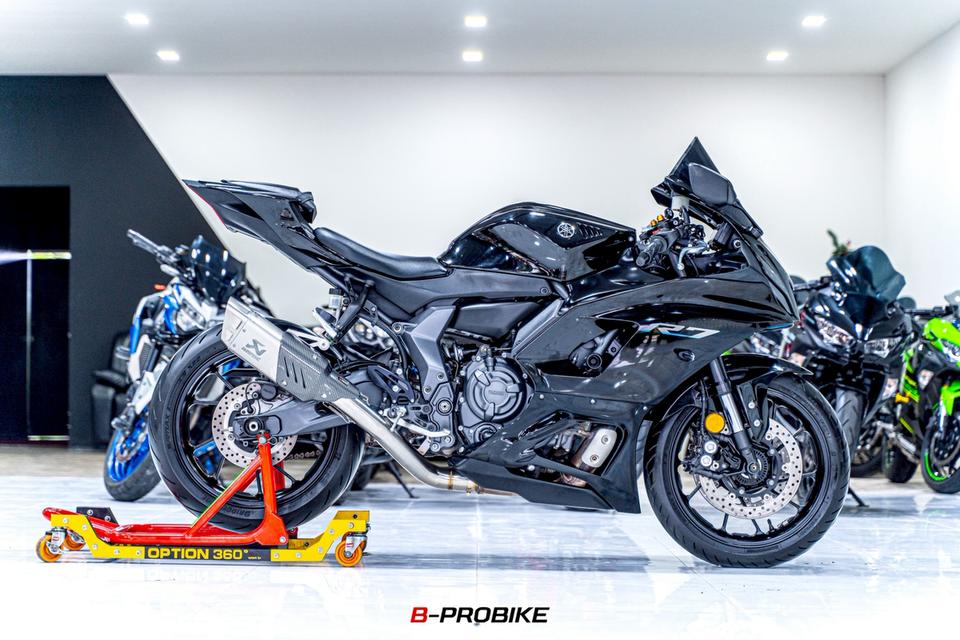 YAMAHA R7 9