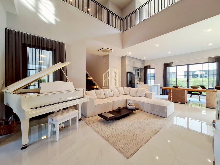 Luxury House Narasiri Krungthep Kreetha 3