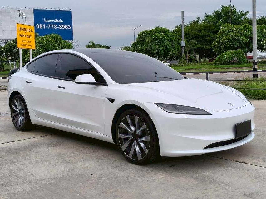 รหัสรถ KP53 ✴️Tesla Model 3  Long Range (2024)  มีระบบ Auto Pilot✴️