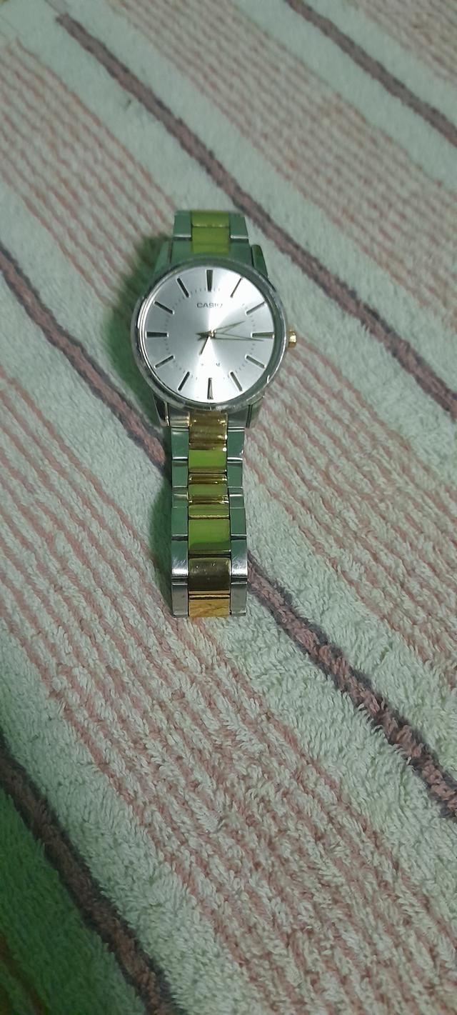 นาฬิกา Casio มือสองสภาพดี ต้องเปลี่ยนถ่านเอง