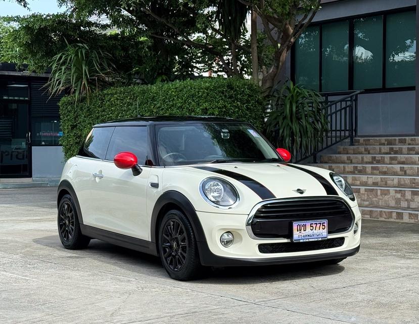 2019 MINI COOPER HATCH รถออกศูนย์ MINI THAILAND รถวิ่งน้อย รถเข้าศูนย์ตามระยะ รถไม่เคยมีอุบัติเหตุครับ