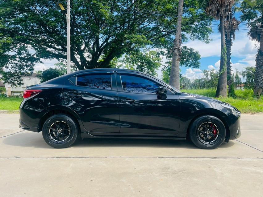  Mazda 2 1.3 High Connect 2018 รถบ้าน รายได้ประจำรับผ่านบัญชี ไม่มีเครดิต จัดได้เต็ม 4
