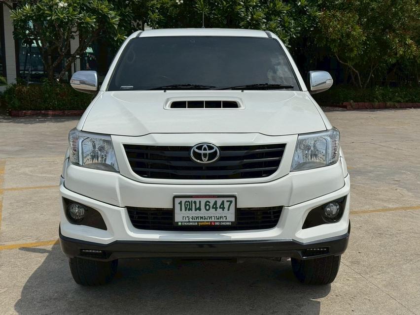 Toyota Vigo 2.5E Prerunner mt 2015