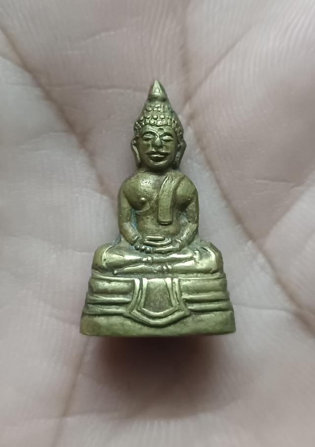 รูปหล่อหลวงพ่อโสธร ปี 2,500