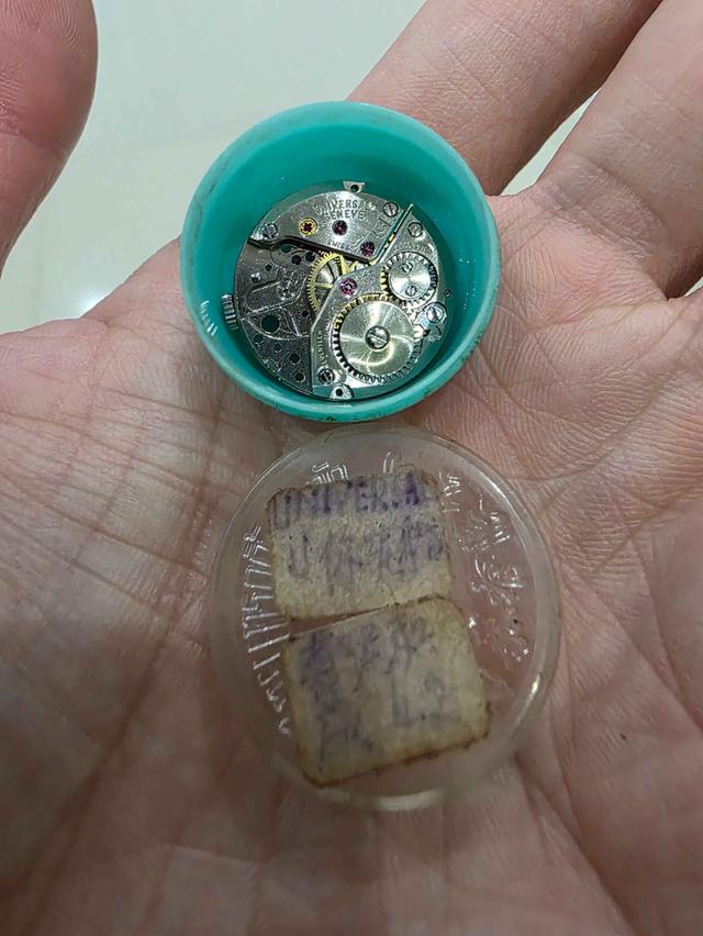 A.อะไหล่ เครื่องนาฬิกา UNIVERSAL WATCH PARTS ของเก่าเก็บ สวยหายาก รุ่นเก่า ขายตามสภาพ พร้อมส่ง