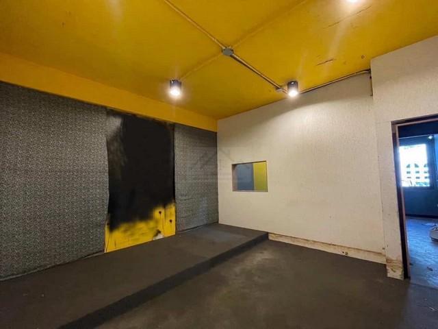 ให้เช่าอาคาร 4 ชั้น ไม่รวมชั้นลอย 30 ตรว. ถนนศรีวรา ตรงข้าม Makro บดินทร์ ใกล้ รร. บดินทรเดชา 6