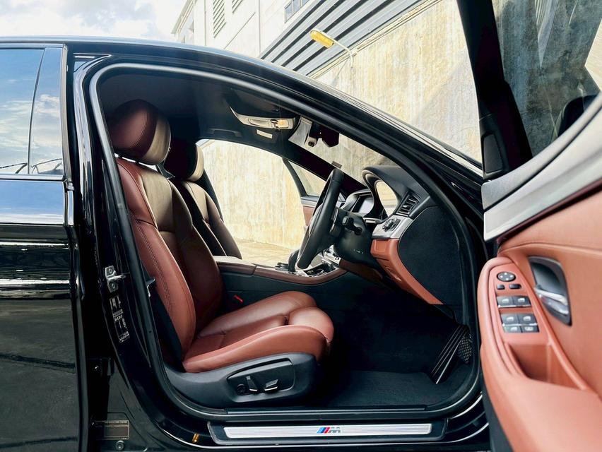 ขาย BMW 525d Msport ปี15 11