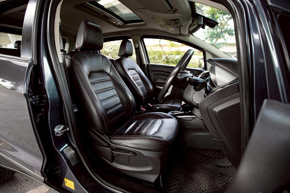Ford EcoSport 1.5 Titanium Sunloof ปี 2015 สีเทา  9