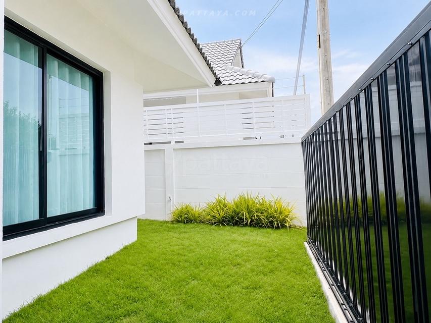 For Sale — Detached House at Pattaya Village, Route 36 Nong Pla LaiSeptember special promotion for a detached house at Pattaya Village, Route 36 2