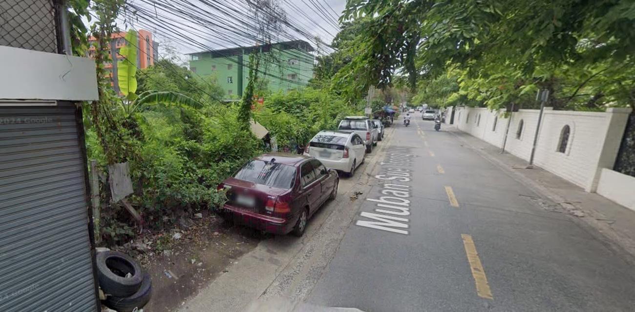 ขายด่วนที่ดิน 570 ตรว. ที่ดินทำเลดี ติดถนนซอยลาดพร้าว 87 แยก7 (ติดถนน2ด้าน) เขตวังทองหลาง กรุงเทพ  ทำเลธุรกิจ ที่ดินพร้อมใช้  เข้าออกได้หลายทาง 3