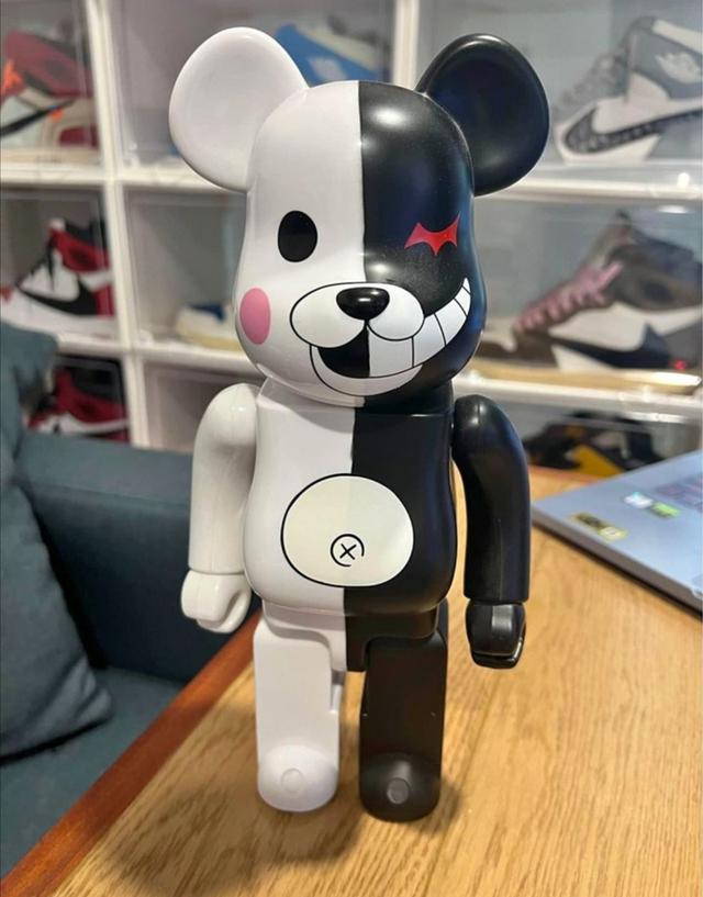 Bearbrick 400% Danganronpa Monokuma 1