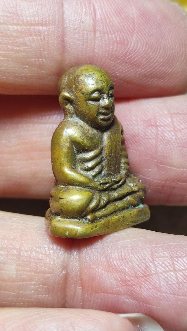 หลวงพ่อเงิน ปี 2515 วัดท่าบัวทอง รูปที่ 4