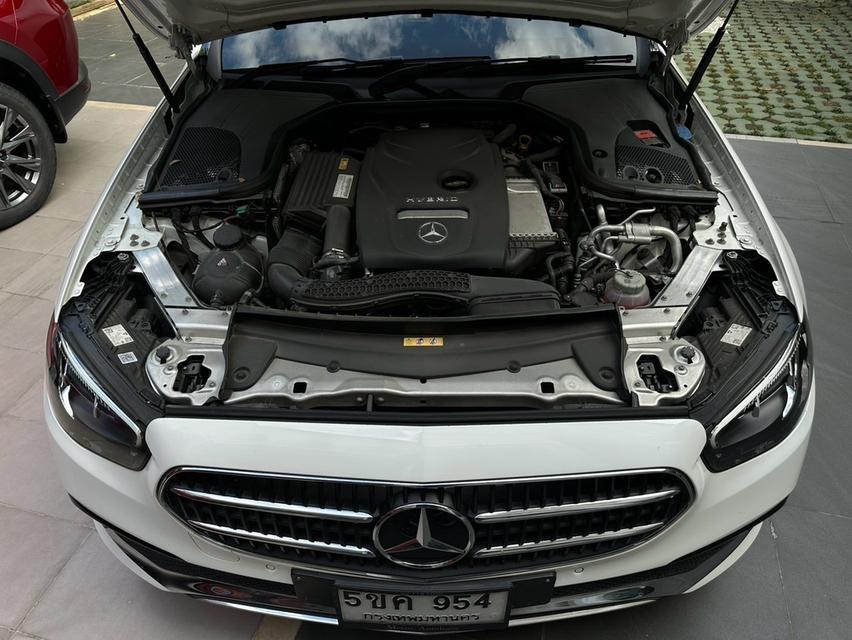 MERCEDES-BENZ E300e Avantgarde Facelift " Plug-in " W213 2.0L Turbo+Electric 19