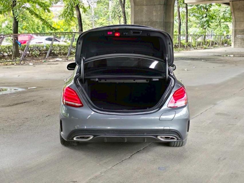 Benz C350e Amg ปี19 16