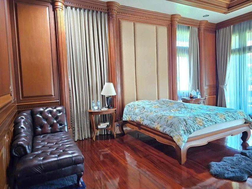 ขายคฤหาสน์หรู ในตัวเมืองศรีราชา ชลบุรี 17