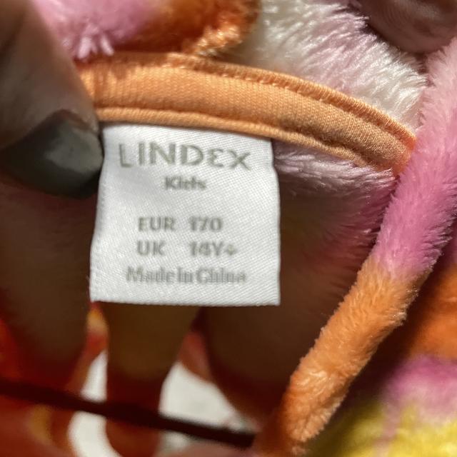 เสื้ออุ่นๆ มีฮู้ดสวยๆ 3