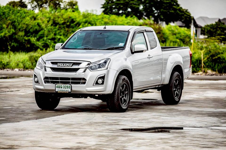ISUZU D-MAX Hi-lander Cab 1.9 Ddi L ปี 2017 สีเทา