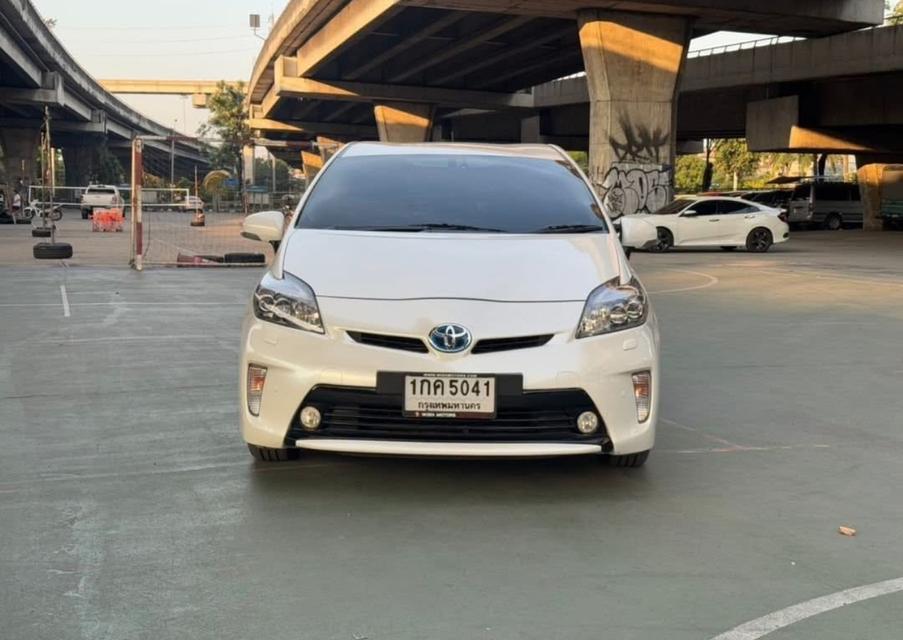 TOYOTA PRIUS 1.8 ตัวท็อป ปี 2012 มือสอง 2