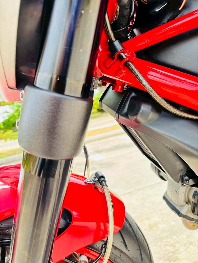Ducati Monster 796 ABS ปี 2015 สีแดงพร้อมของแต่ง เซอร์วิสใหญ่มาเรียบร้อย 7