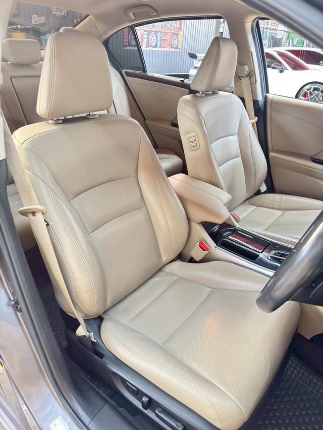 HONDA ACCORD 2.4 EL ปี2017 11