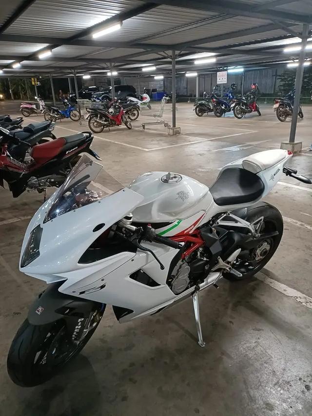 รถสวยพร้อมใช้งาน MV Agusta F3 3