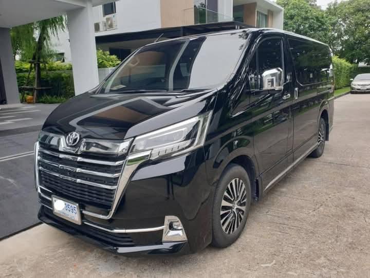 รีบขาย Toyota Majesty